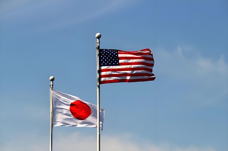 11.19 美国与日本