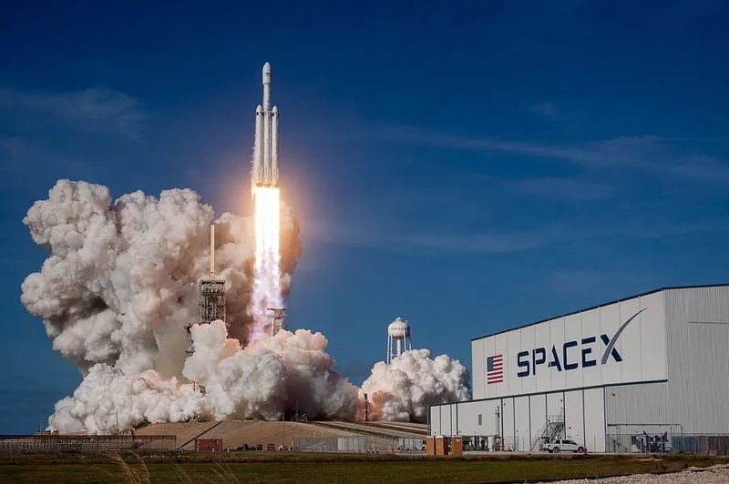spaceX