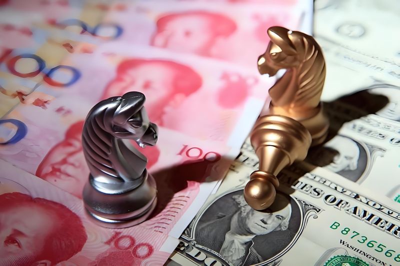 12.4 人民币与美元
